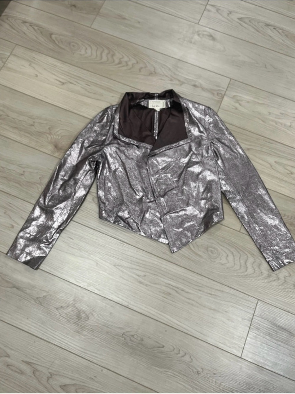 Nicole Miller Metallic Silver Cropped Bomber Jacket 100%lamb leather